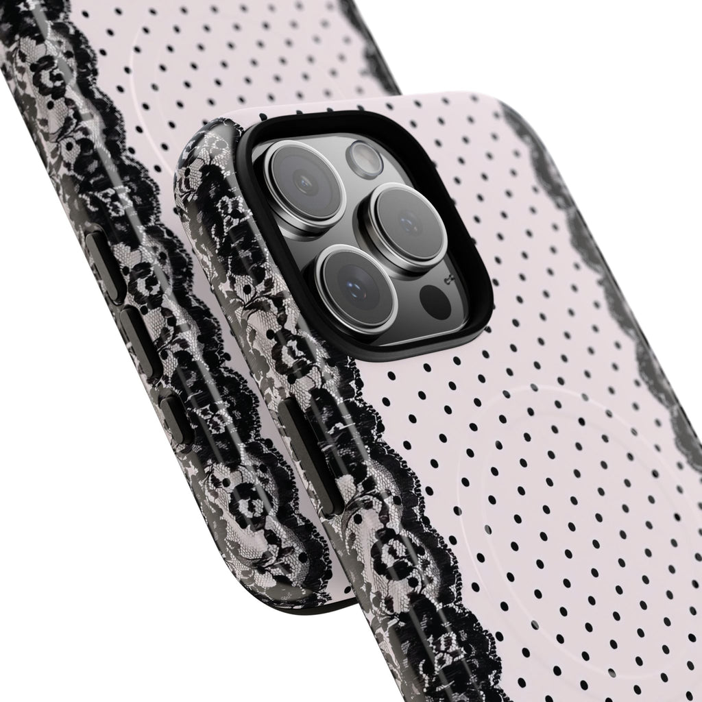 Lacey MagSafe