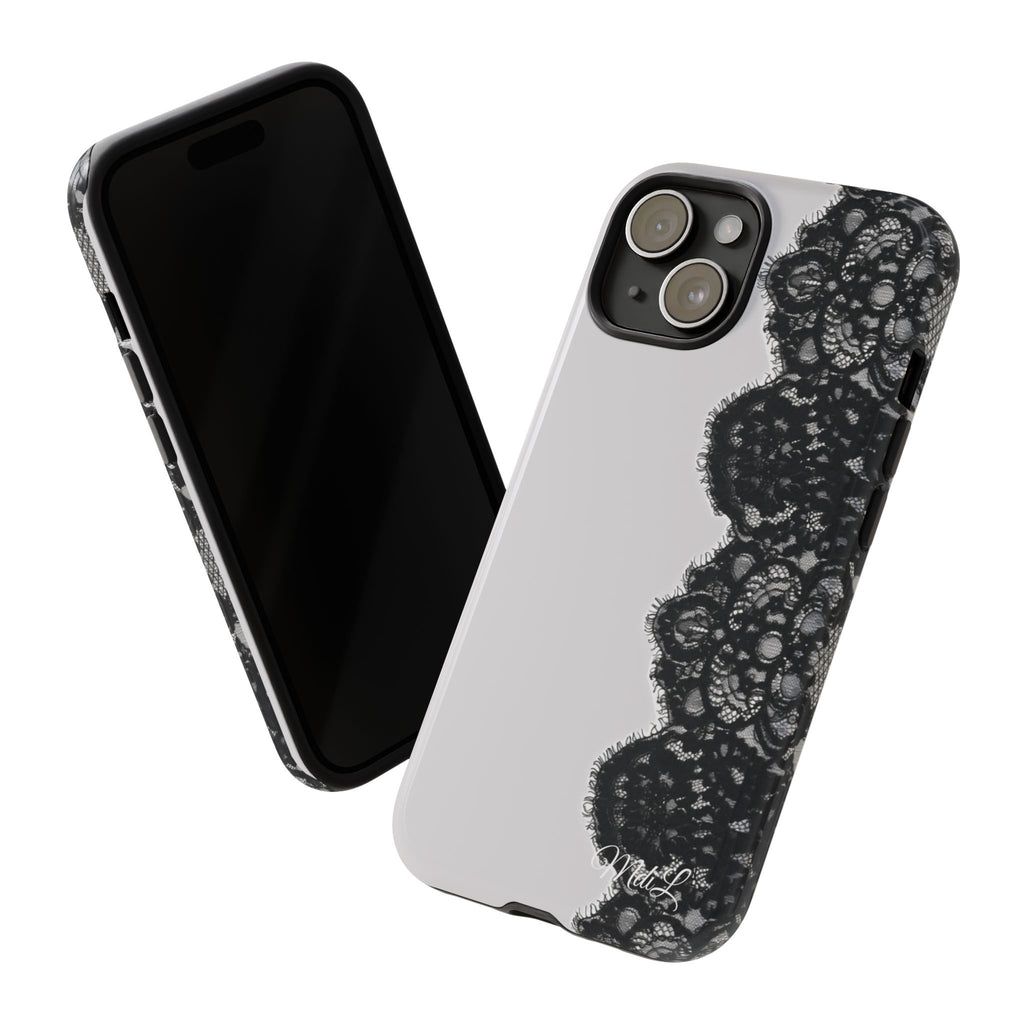 Lace | Black and White - Mare di Luna