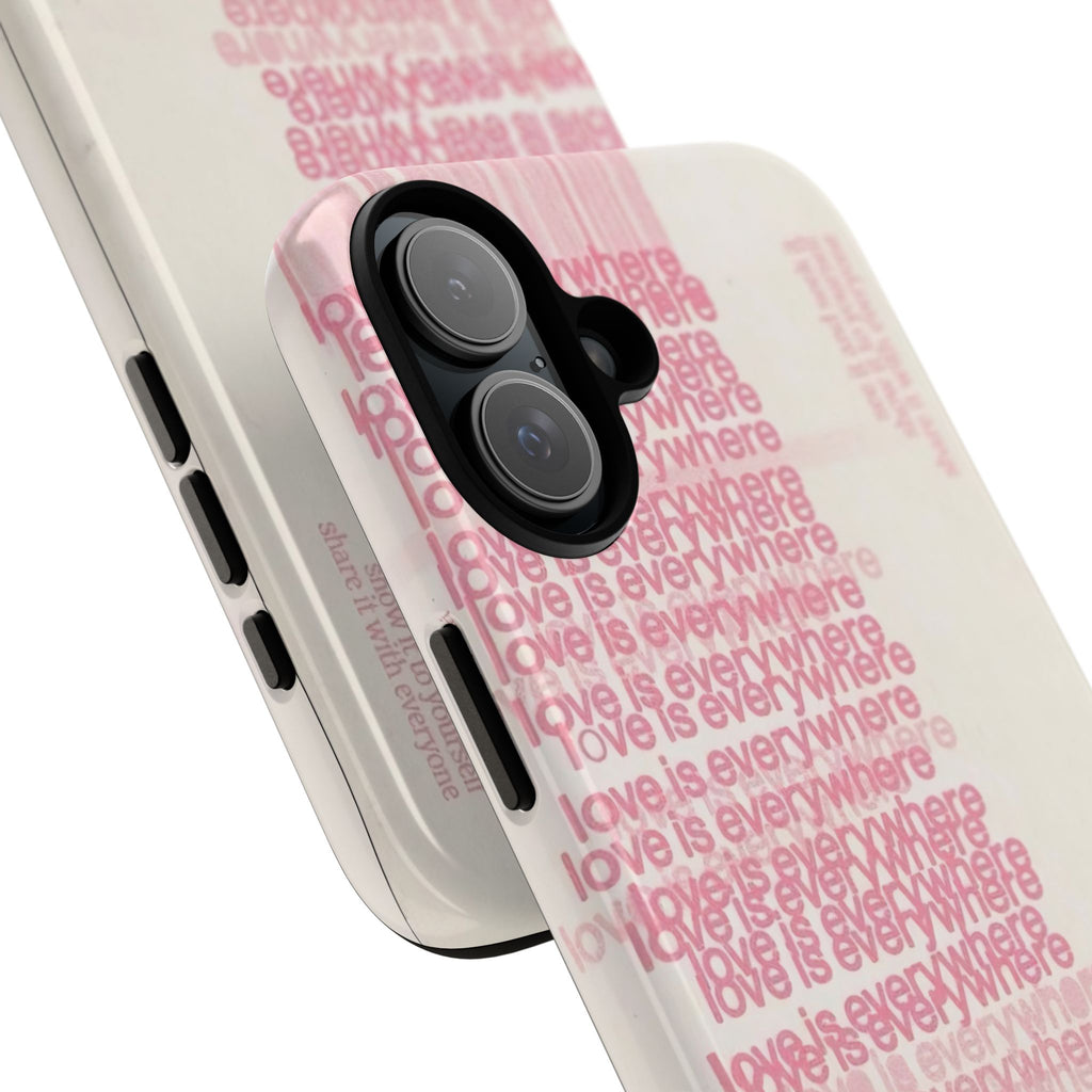 Love is Everywhere | Pink and White - Mare di Luna