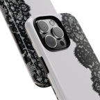 Lace | Black and White - Mare di Luna