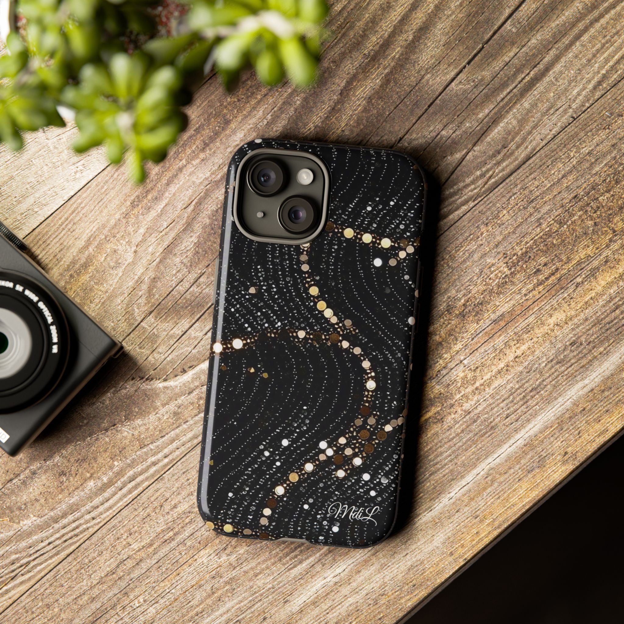 Sequin | Black and Gold - Mare di Luna