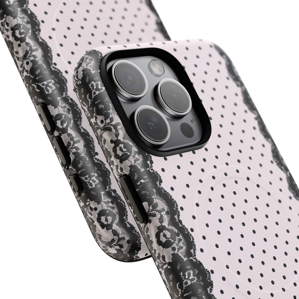 Lacey MagSafe