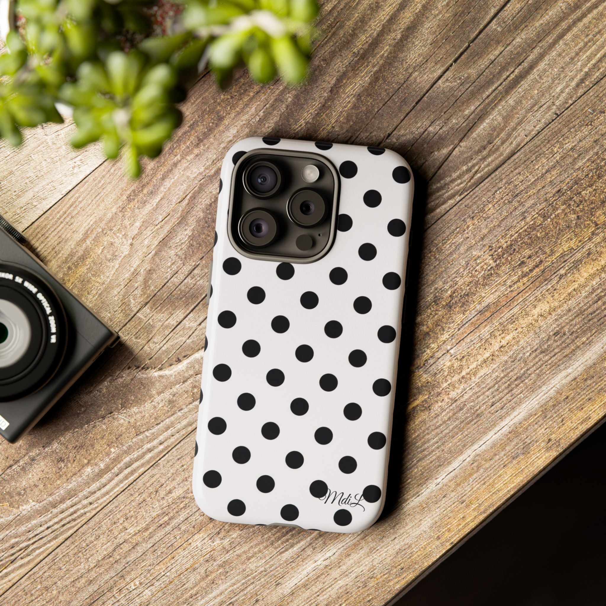 Polka Dots | Black and White - Mare di Luna