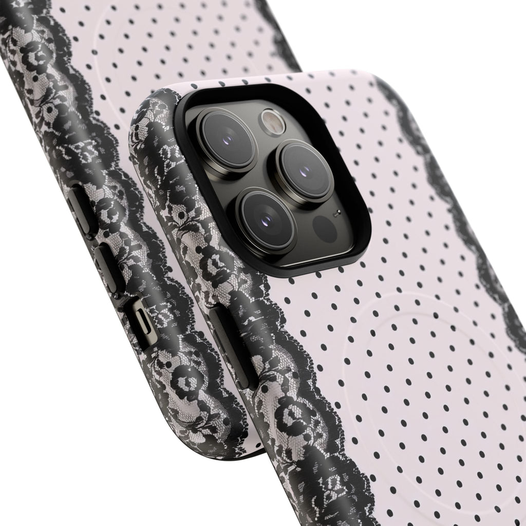 Lacey MagSafe