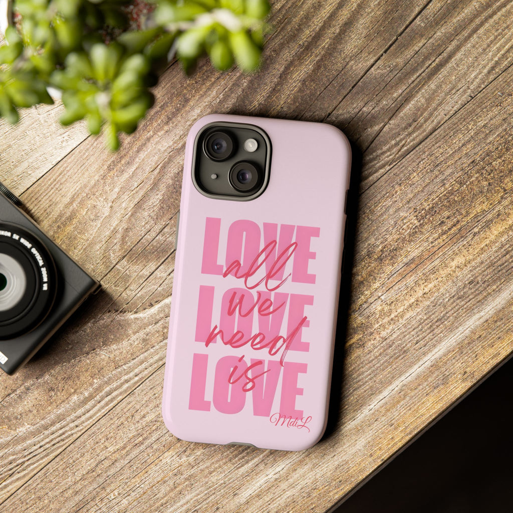 "All We Need Is Love" | Pink - Mare di Luna